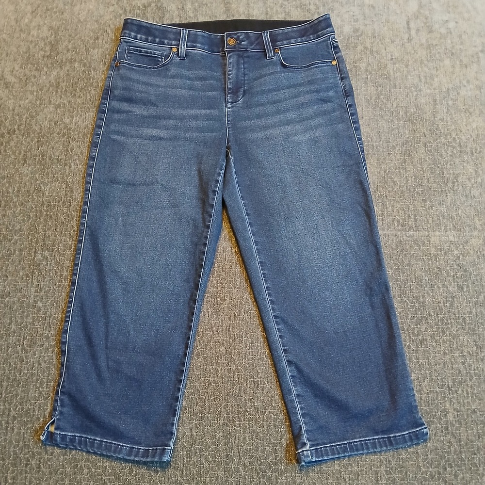 Soma Women Blue Medium Wash Stretch Denim Crop Jeans Size Large L Straight Leg